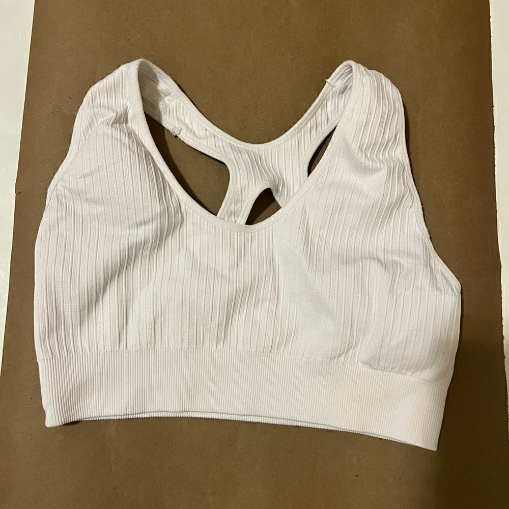 Women sport bra size M